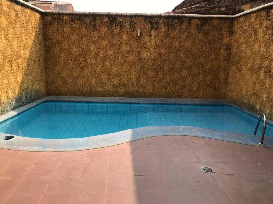 Lugar Centrico, Encantador Y Acogedor Con Piscina Santa Cruz de La Sierra Kültér fotó
